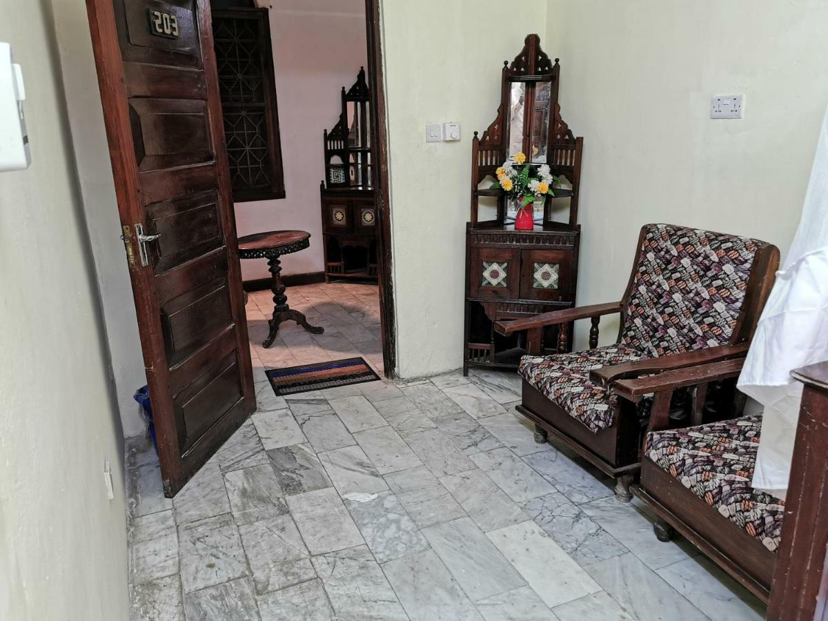 Crown Hotel Занзибар Экстерьер фото