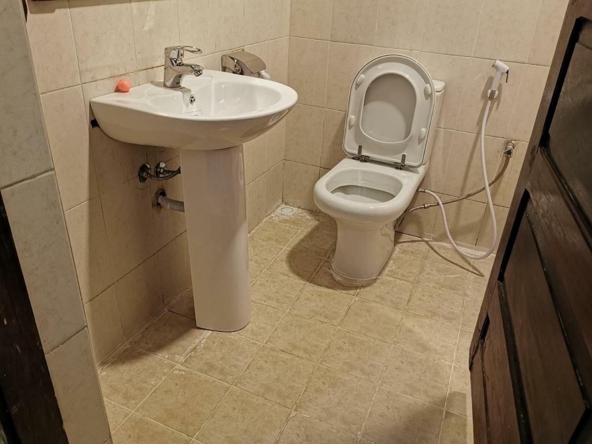 Crown Hotel Занзибар Экстерьер фото